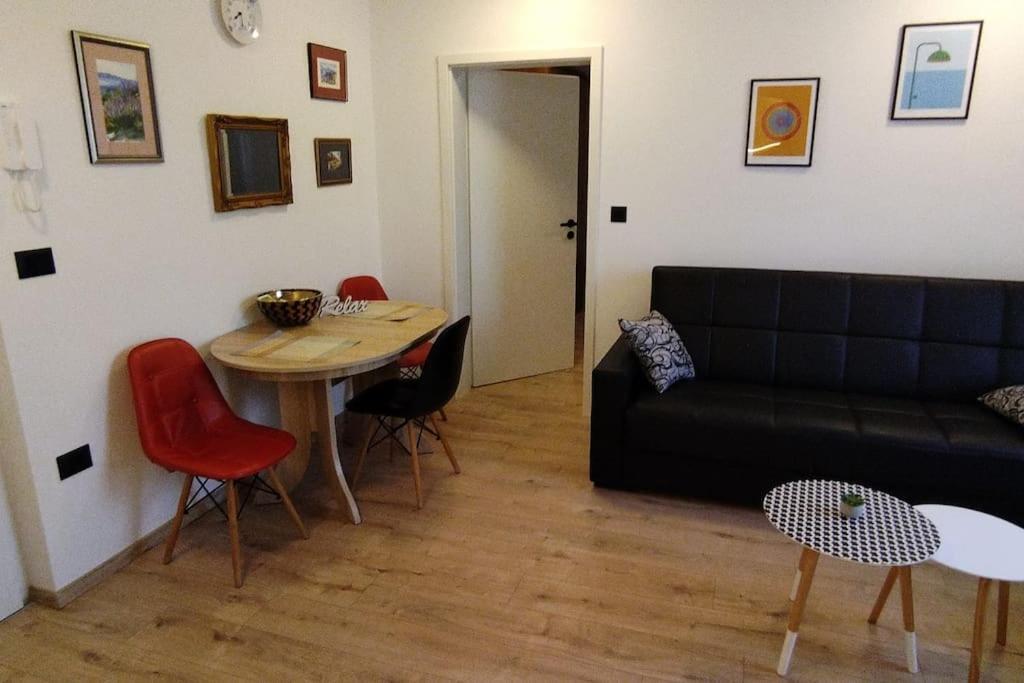 Cute Apartment Marla Art Close To Center Póla Kültér fotó